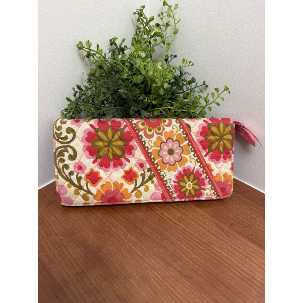 Vera Bradley Flockloric Wallet Organizer Floral EUC